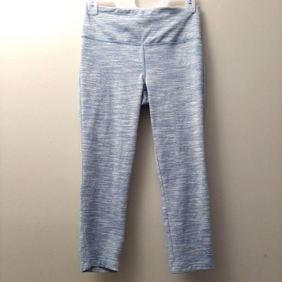 VOGO Athletica capri Workout Leggings size small with pocket - Picture 1 of 7